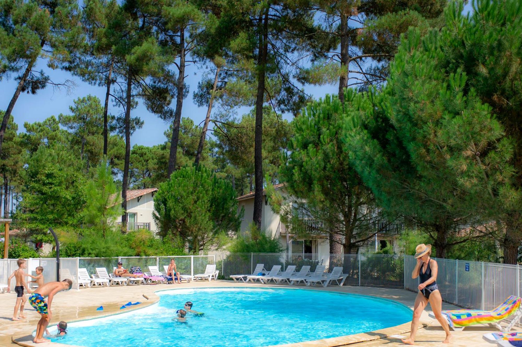 Residence Goelia Les Demeures Du Lac Casteljaloux Dış mekan fotoğraf
