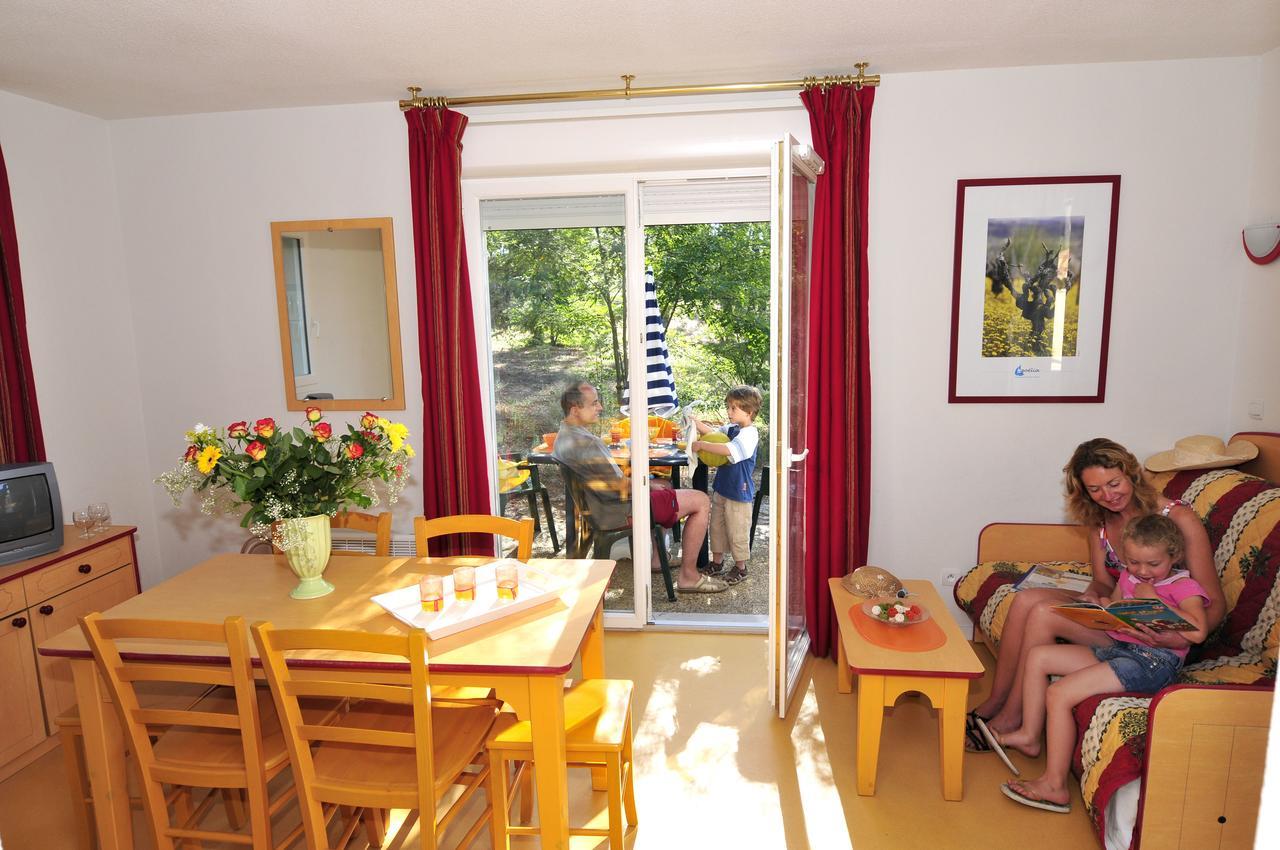 Residence Goelia Les Demeures Du Lac Casteljaloux Dış mekan fotoğraf
